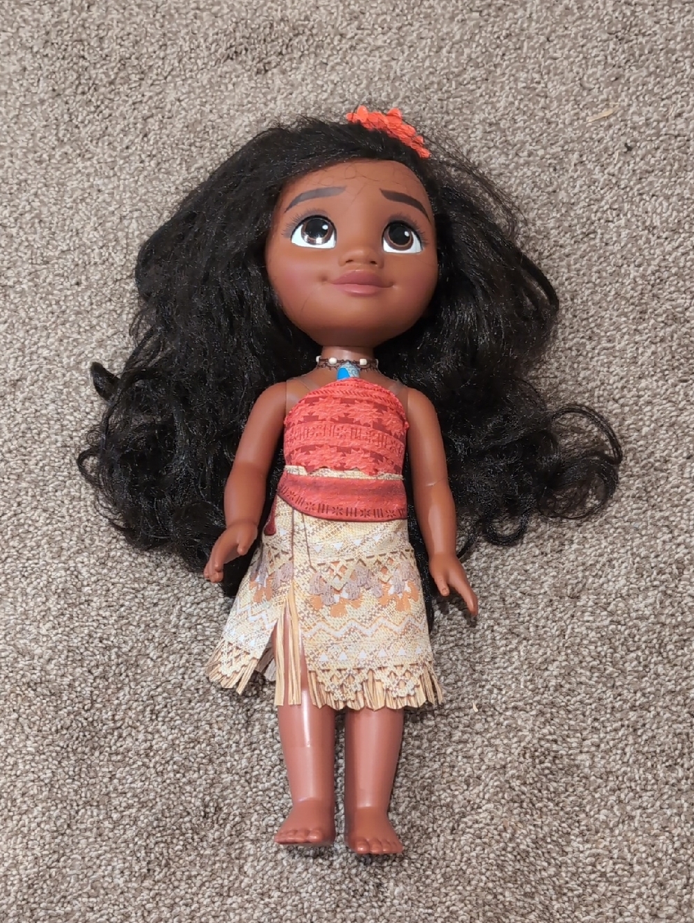 Disney Moana Mini Doll with Coral Top and Cream Skirt